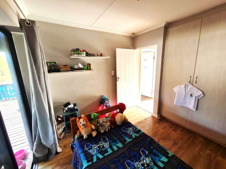 4 Bedroom Property for Sale in Noorsekloof Eastern Cape